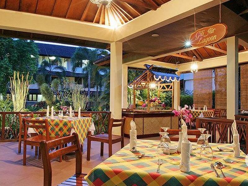 Grand Legi Hotel Mataram Esterno foto